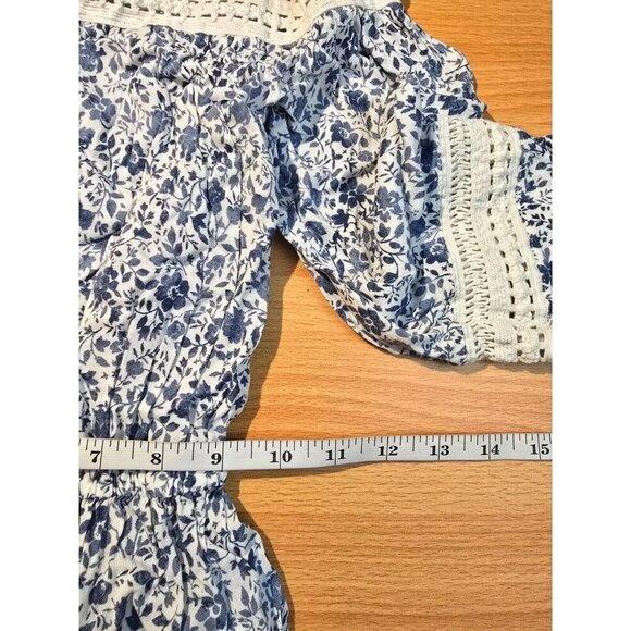 Hollister Womens sz XS romper shorts floral white embroidery stretch 3/4 sleeve - Picture 16 of 16